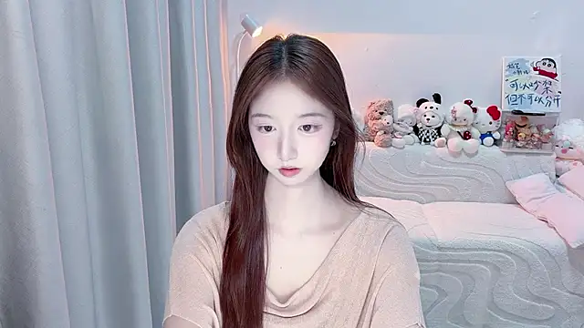 lucky-tt live cam on StripChat
