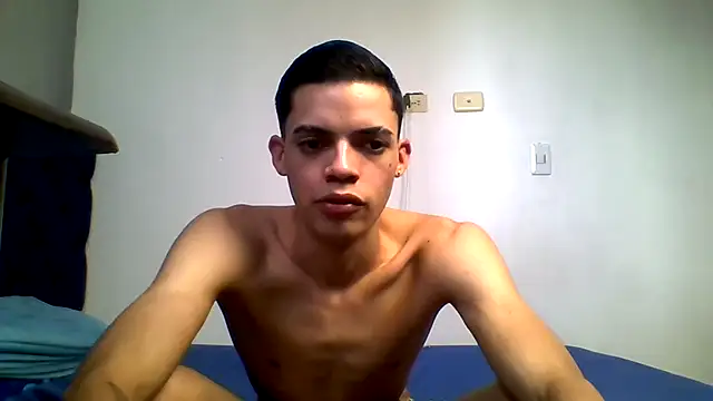 Latinos_2001 webcam