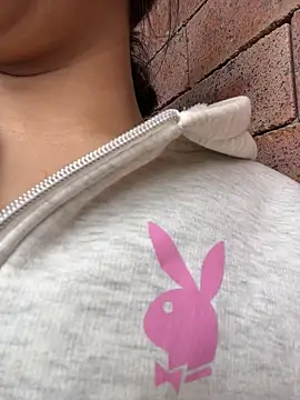 Isabella-Teen webcam