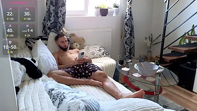 RyanStorm_ webcam