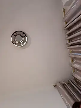 xiaoyizi20261 webcam