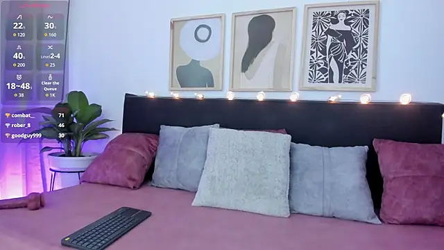 Pauline_Peach webcam