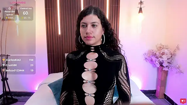 TaniaEyes live cam on StripChat