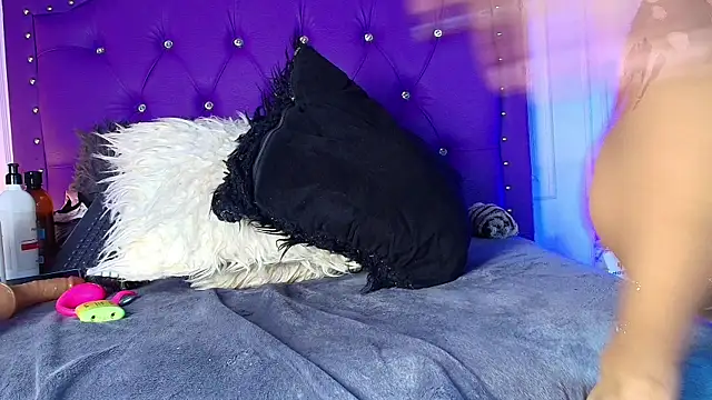 sarah_banks1 webcam