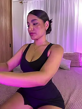 Aishapeyton_ webcam