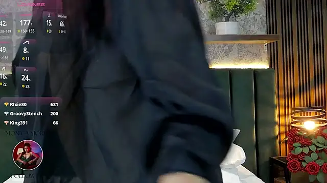 MonicaMoret webcam