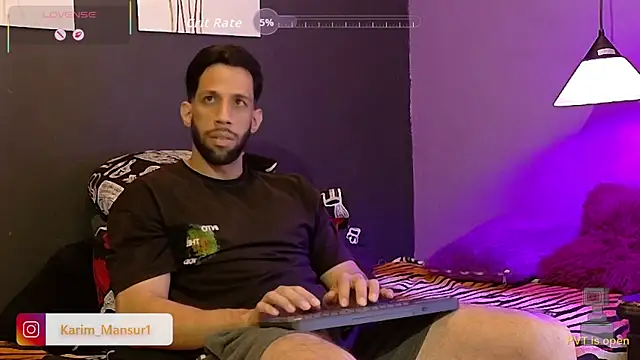 Karim_mansur webcam