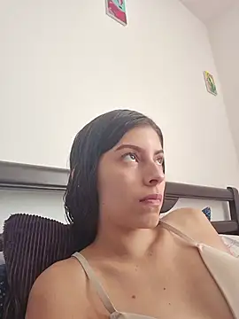IrisBound live cam on StripChat