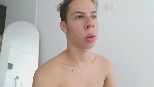grey___27 live webcam show