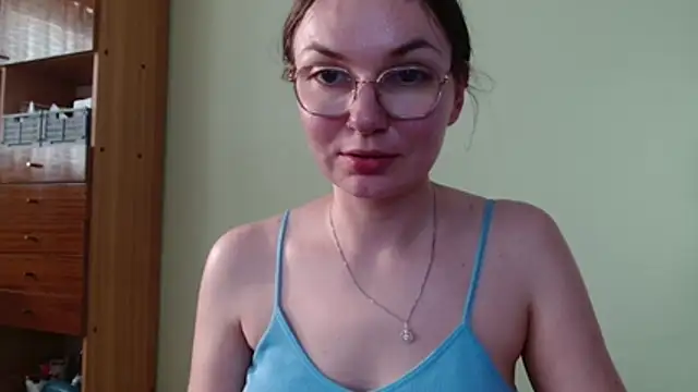 LooveELLYx live webcam show