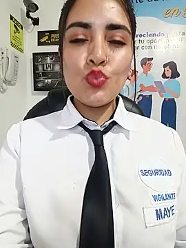 MAYE__13 webcam