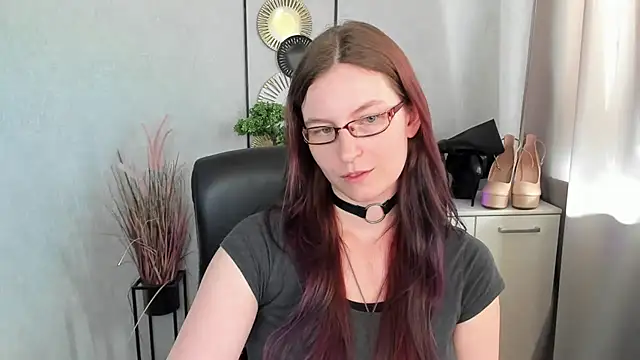 emmaxDelight live cam on StripChat