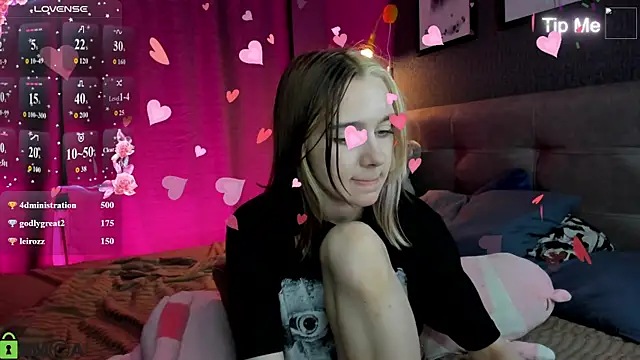 Lesi_Moonie01 live cam on StripChat