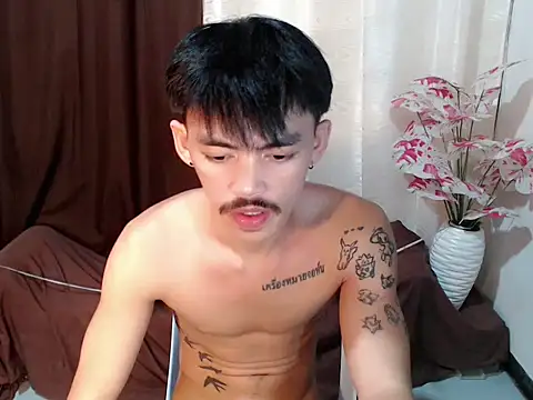 urhunky_boy live cam