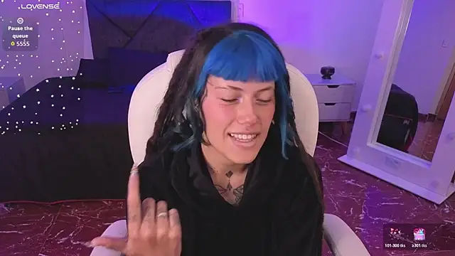_sharlotte777 webcam