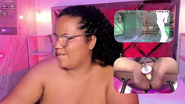 MhiaRey webcam