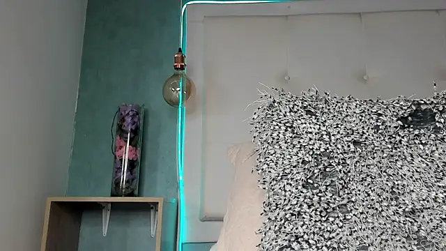mia_gomez7