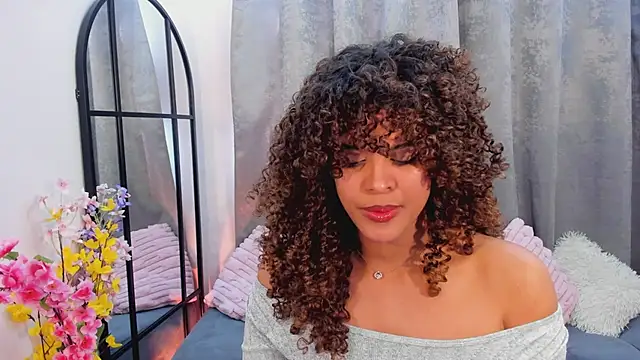 Amelia_bss live cam on StripChat
