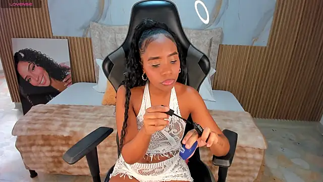 lia_16 webcam