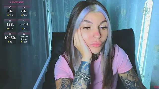 tattooedBabyy webcam