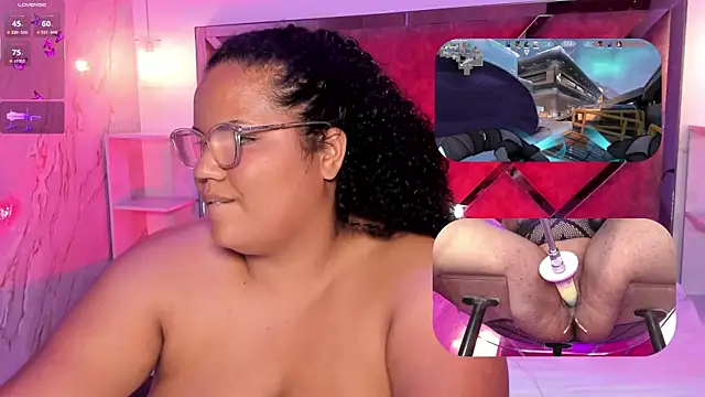 MhiaRey webcam