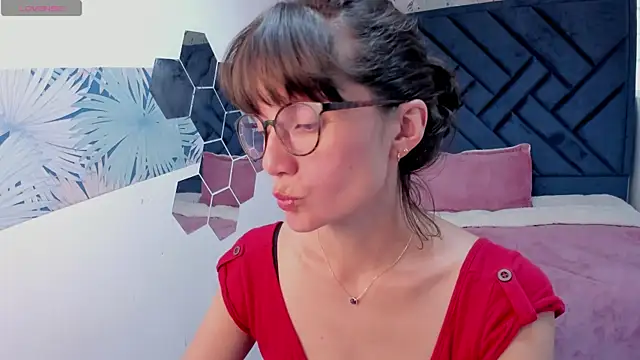 Valery_More__ webcam
