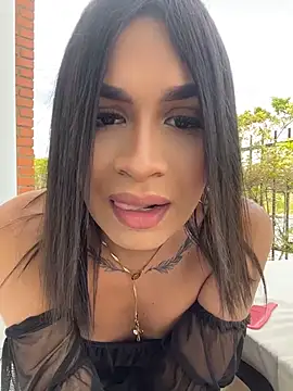 Watch Silvanna-Casstro live on EroticFlix - High definition streams