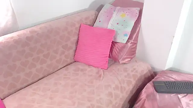 mailyn_gold webcam
