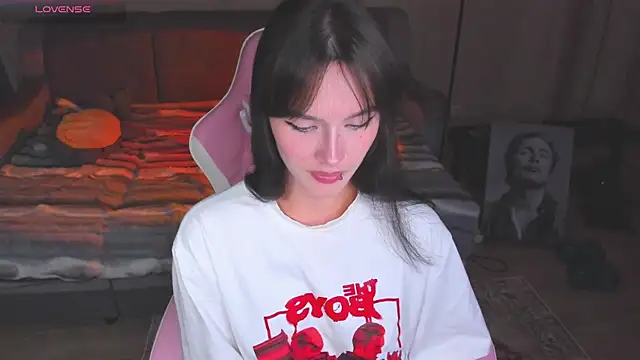 Demi_Corn webcam