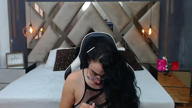 MartinaaFit webcam
