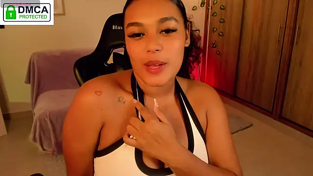 aleja_montiel__ live cam on StripChat