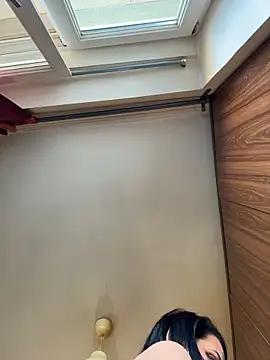 Hotmomcheckk_ webcam