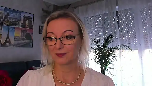 vanessa_chat live cam on StripChat