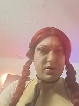 sissytrapdolly24 live webcam show