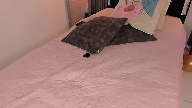 kristakinnky webcam