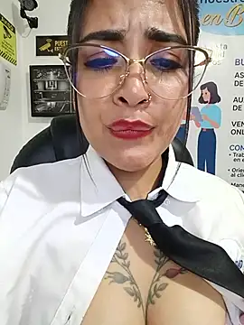 MAYE__13 webcam