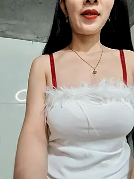Vyvvyy69 webcam