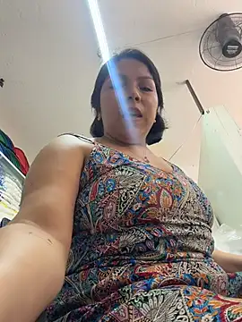 ISABELLA__LUNA webcam