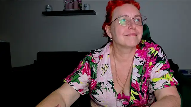 JoannaAndNeighbour live webcam show
