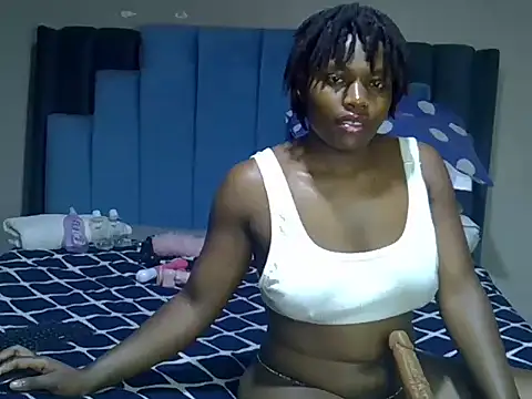 melanin_moon webcam