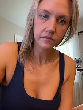 Kay_Cakes webcam