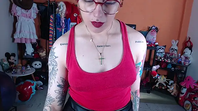 MissMiia2 webcam