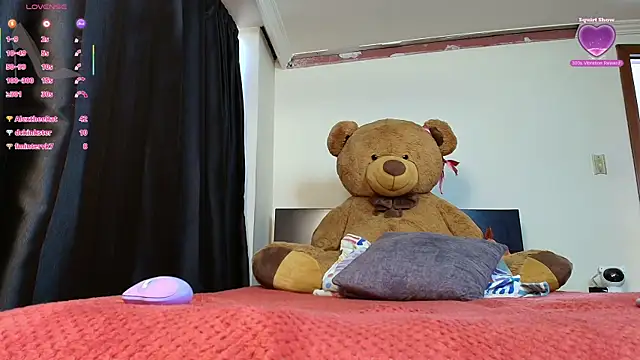 Samanntthaa__ live cam on StripChat