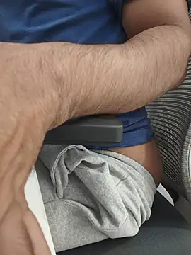 8inch_hunk19