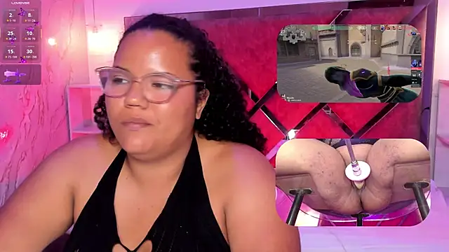 MhiaRey webcam