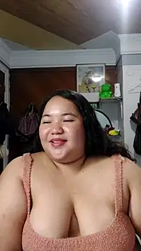 LianaCruzado webcam
