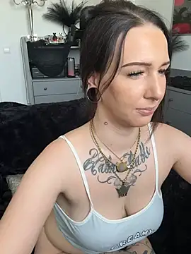 Trixie-Tainted webcam
