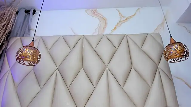 Ibbie_drastic live webcam show