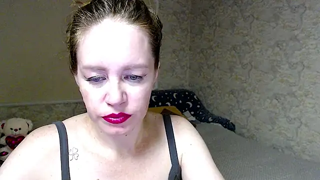 fern_lust - Fern_Lust's free webcam - UK Sex Cams