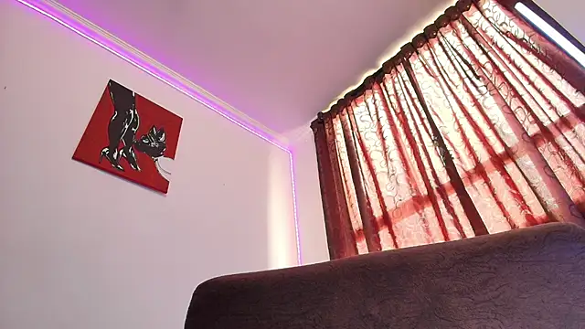 April_bowie webcam